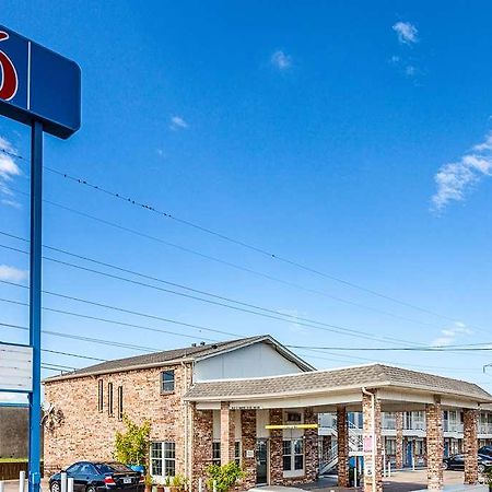 Motel 6 Fort Worth - Northside Buitenkant foto