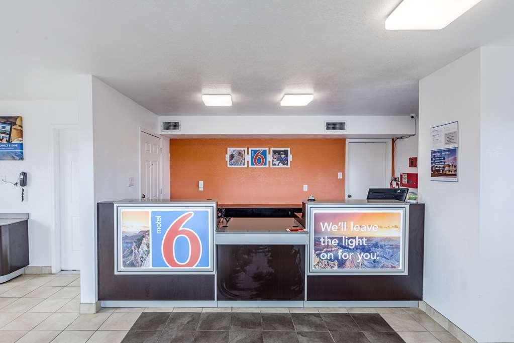 Motel 6 Fort Worth - Northside Interieur foto