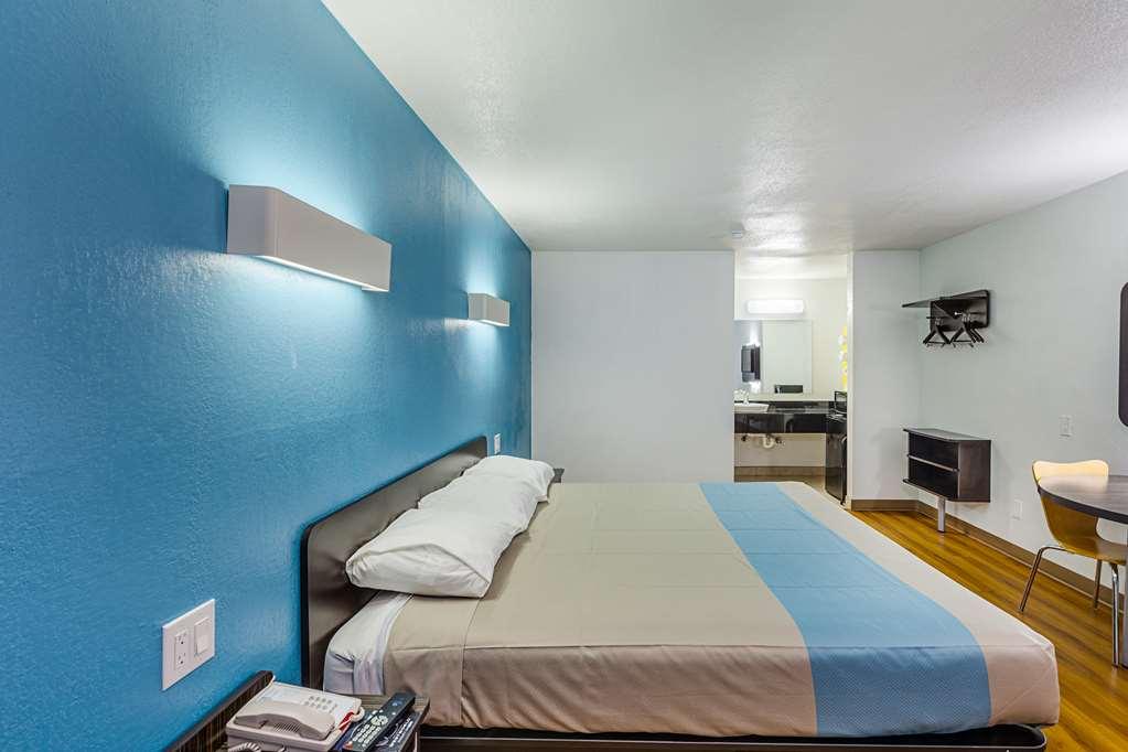 Motel 6 Fort Worth - Northside Kamer foto