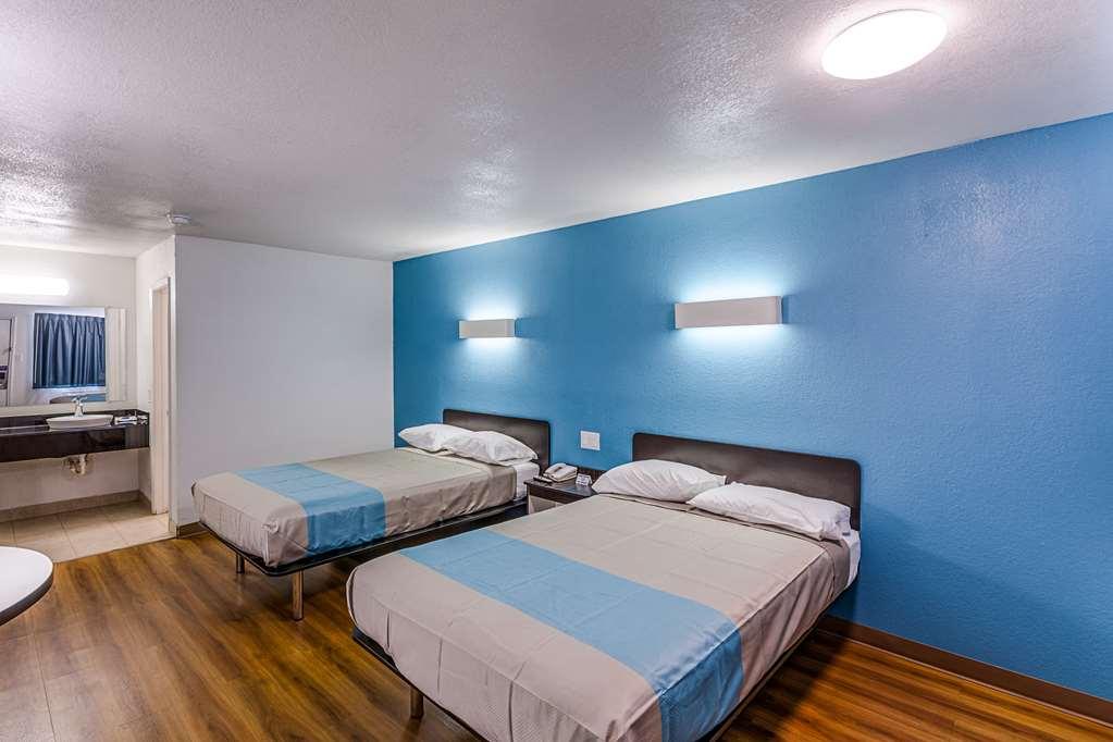 Motel 6 Fort Worth - Northside Kamer foto