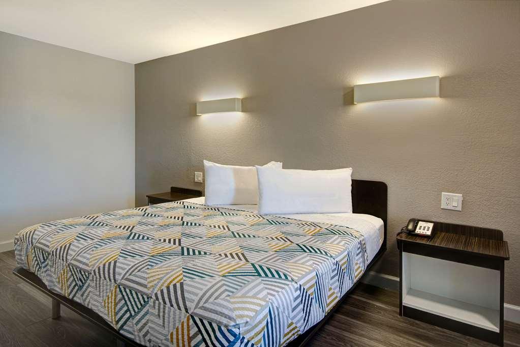Motel 6 Fort Worth - Northside Kamer foto
