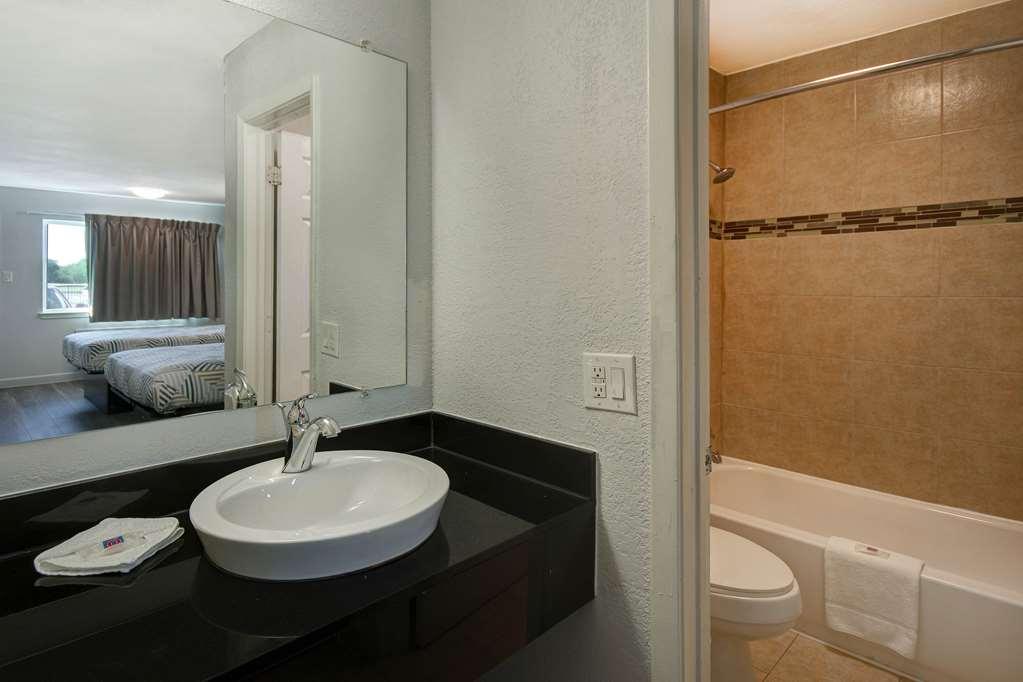 Motel 6 Fort Worth - Northside Buitenkant foto