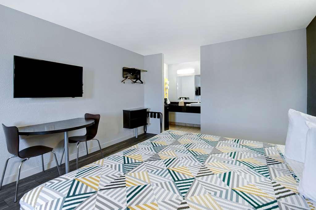 Motel 6 Fort Worth - Northside Kamer foto