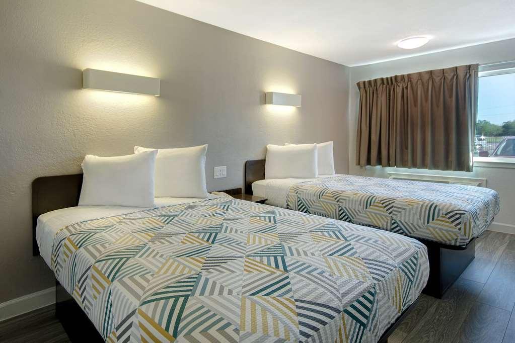 Motel 6 Fort Worth - Northside Kamer foto