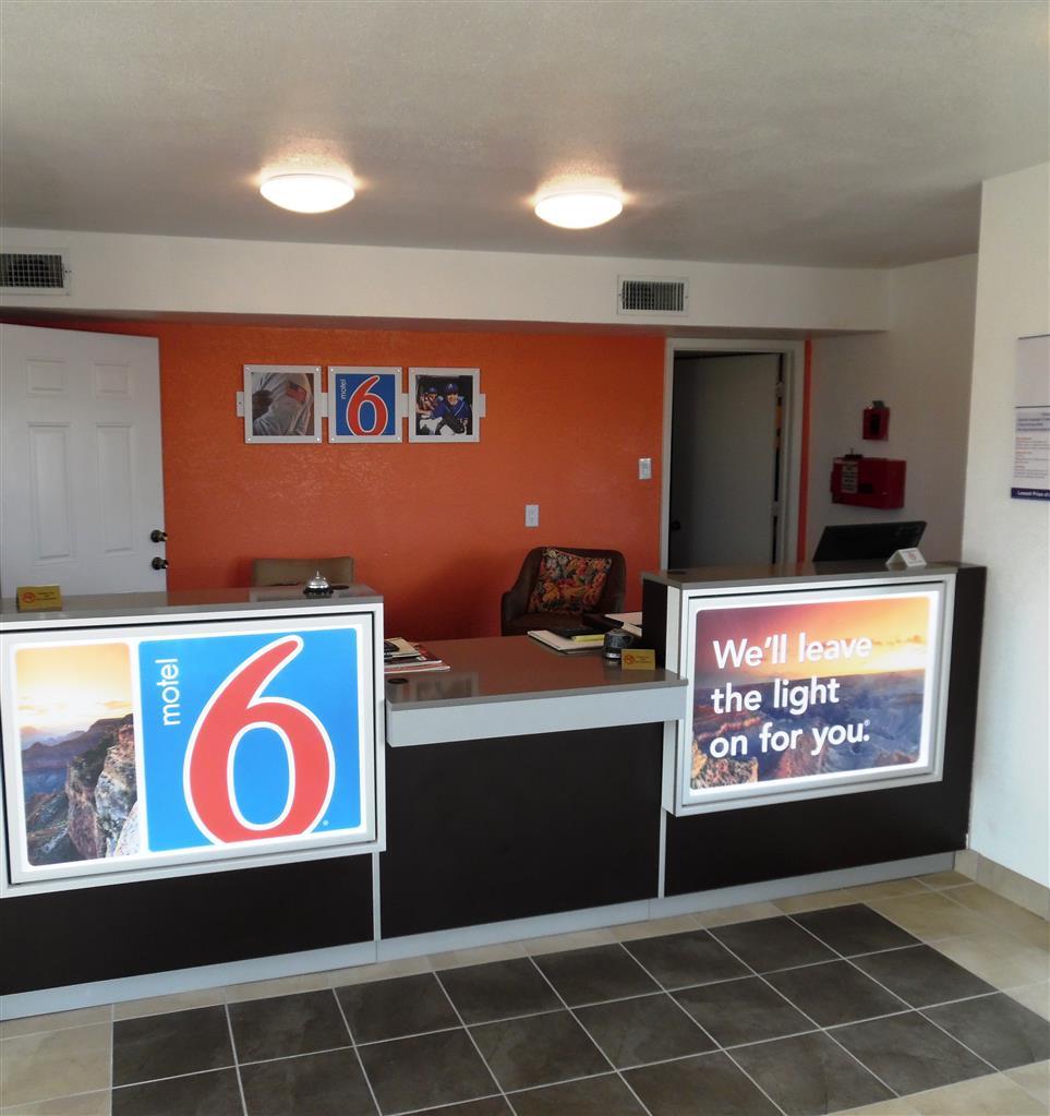 Motel 6 Fort Worth - Northside Interieur foto